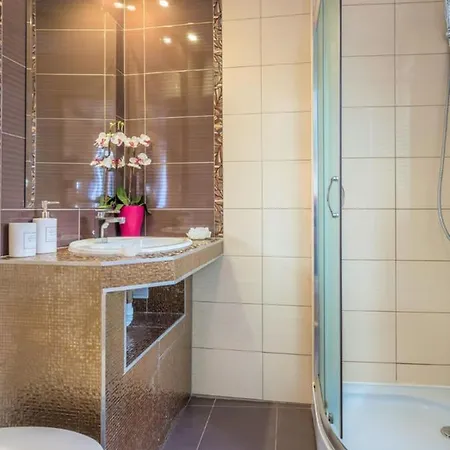 Konukevi The Diocletian Collection 4*